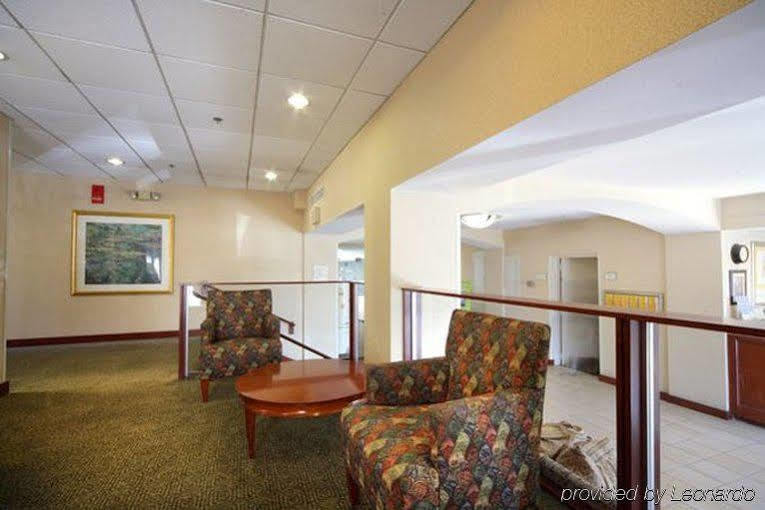 La Quinta By Wyndham Stamford / New York City Bagian luar foto